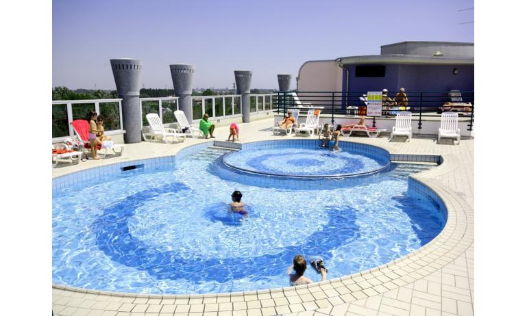 résidence TERME: piscine pour enfant