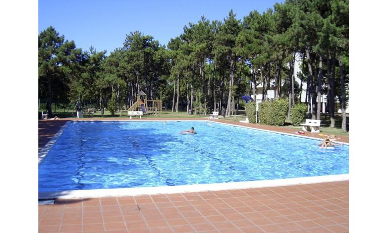 residence SPORTING: piscina