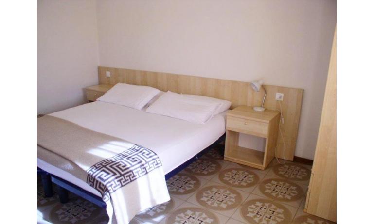 residence BENELUX: bedroom (example)