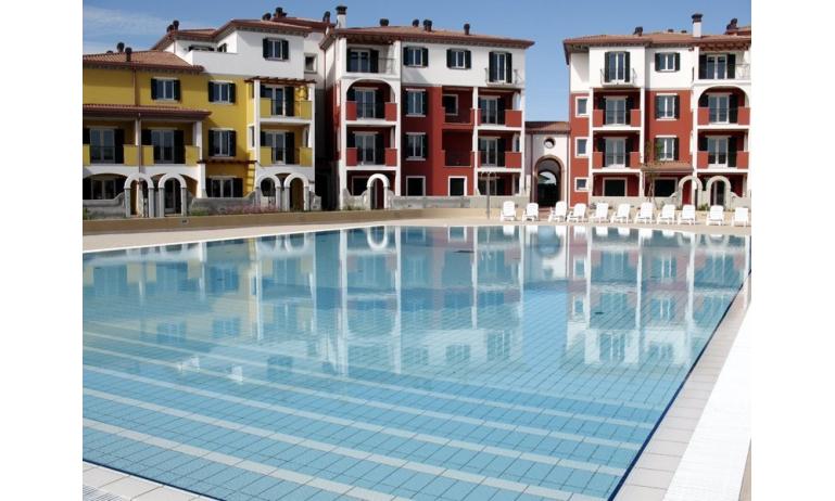 residence SANT ANDREA: swimming-pool