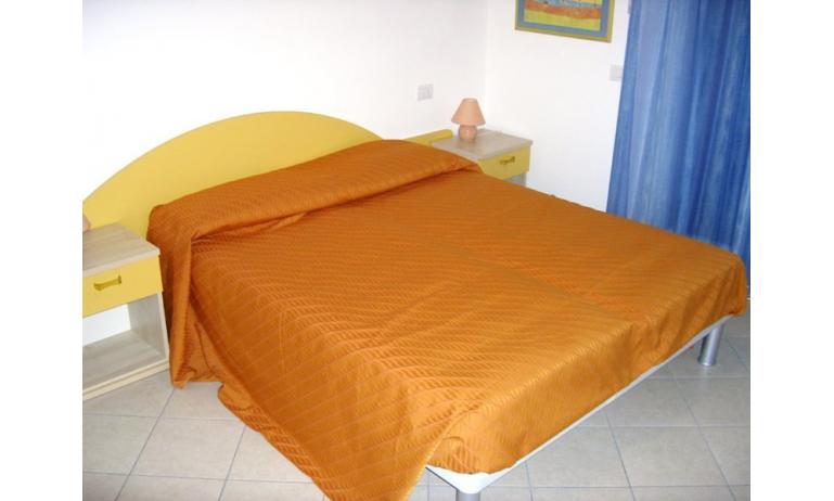residence SANT ANDREA: bedroom (example)