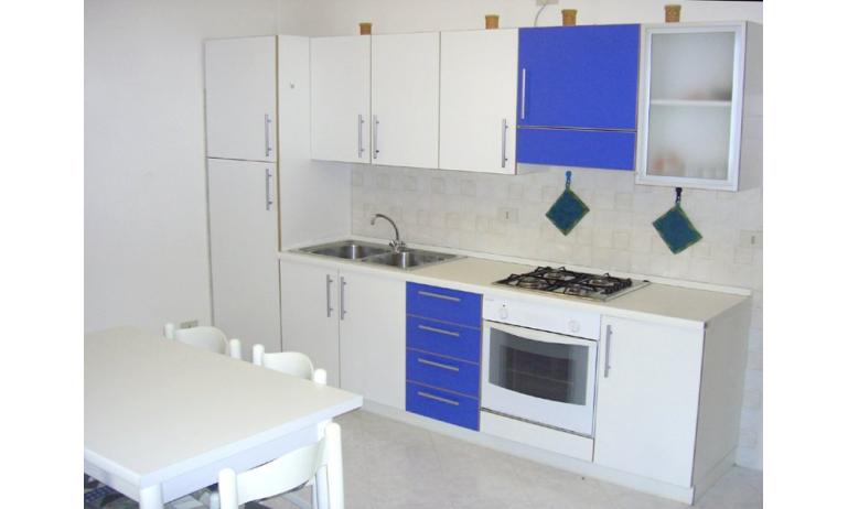 residence CRISTINA: kitchenette (example)