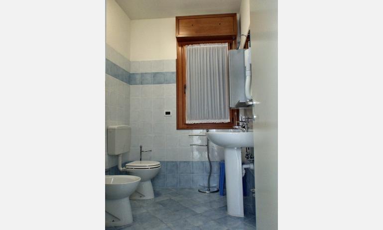 appartamenti SUNBEACH: bagno (esempio)