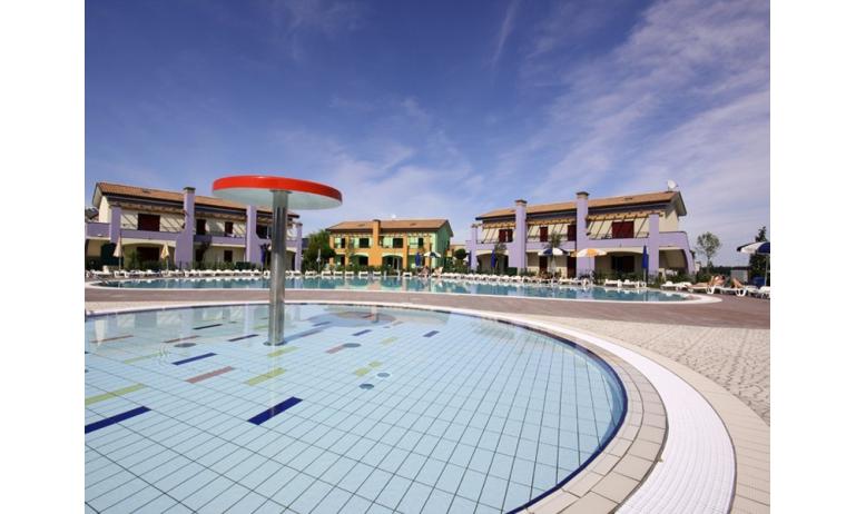 residence LE GINESTRE: piscina bambini