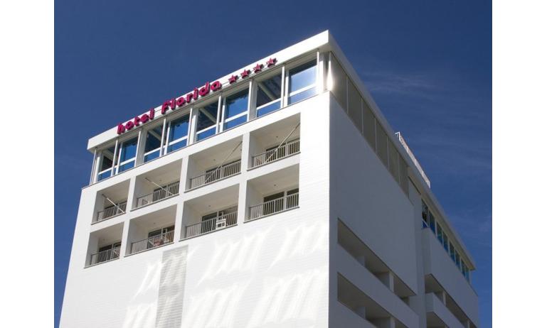hotel FLORIDA: external view
