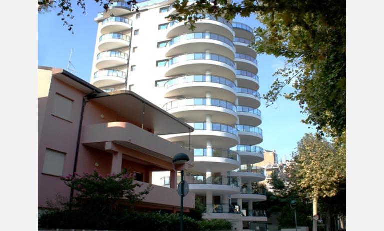 LIGNANO - Sabbiadoro - Ferienwohnungen - SKY RESIDENCE