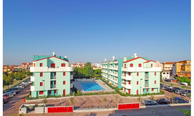 residence ROBERTA: vista esterna del residence