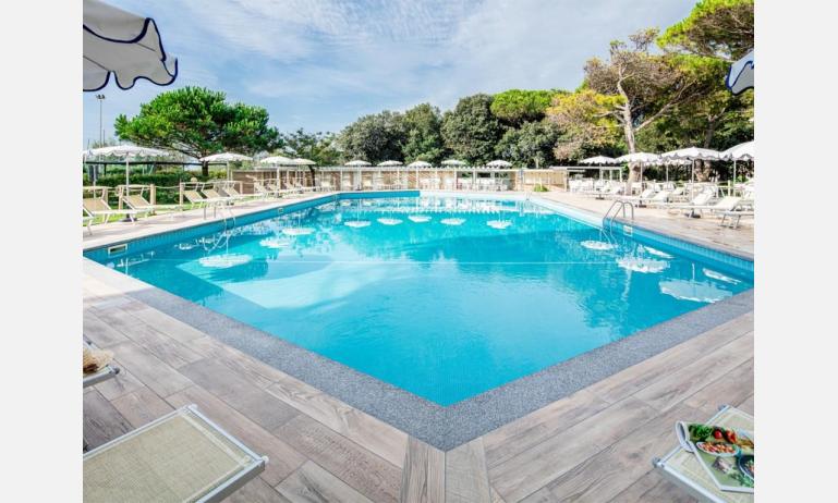 hotel SAN GIORGIO: piscina