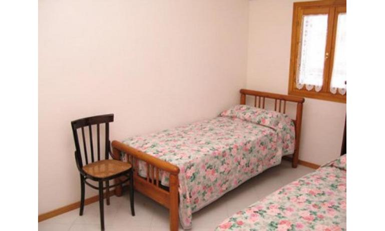Residence LE CONCHIGLIE: Schlafzimmer (Beispiel)