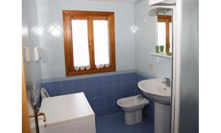 Residence LE CONCHIGLIE: Badezimmer (Beispiel)