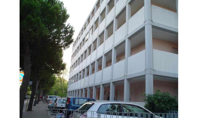 apartments DUCA DEGLI ABRUZZI: parking