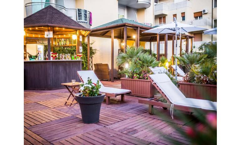 hotel PARK HOTEL: Coffee terrace