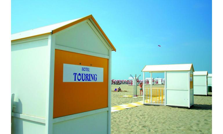 hôtel TOURING: plage privée