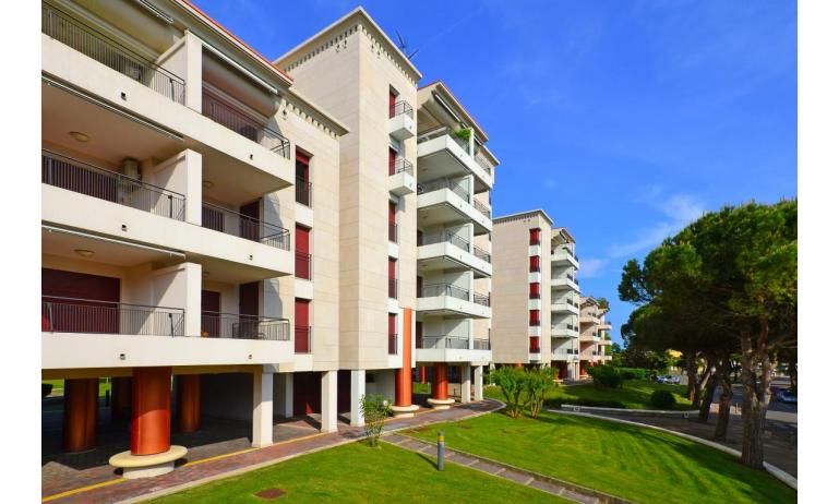 appartamenti PORTA DEL MARE: esterno