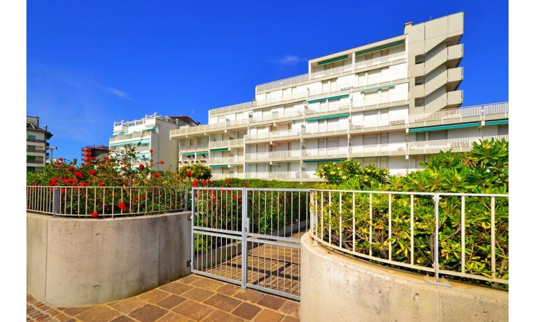 residence PUNTA DELL'EST: esterno