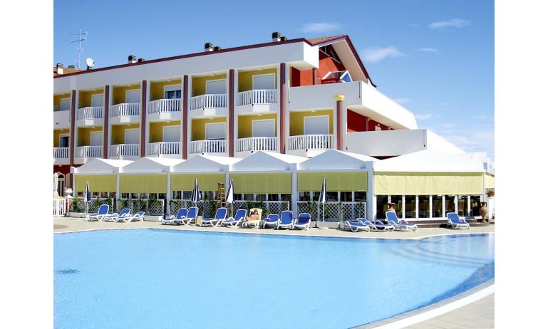 hotel OLYMPUS: esterno hotel