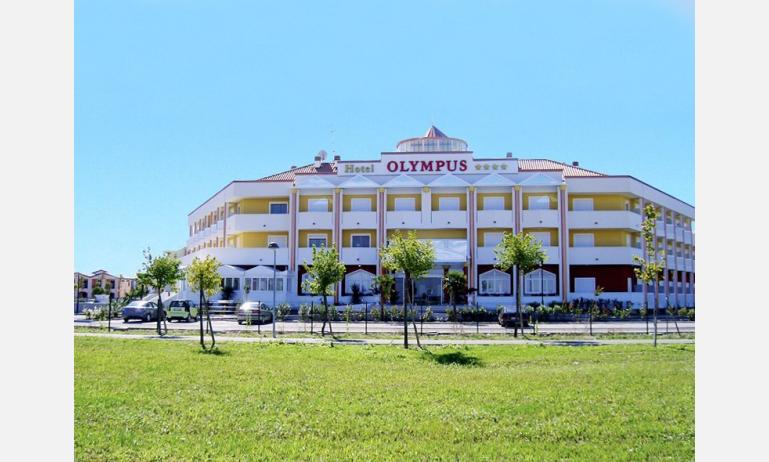 hotel OLYMPUS: esterno hotel