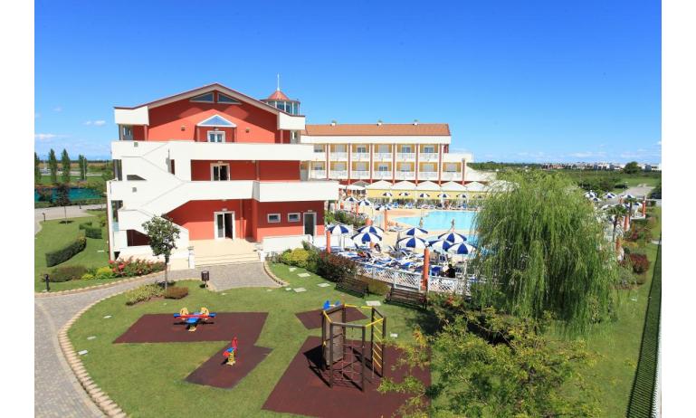 hotel OLYMPUS: esterno hotel