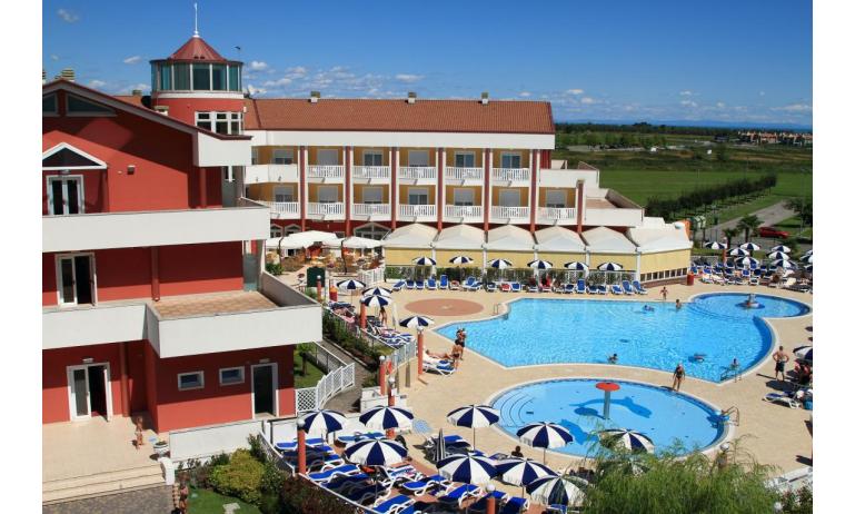 hotel OLYMPUS: panorama