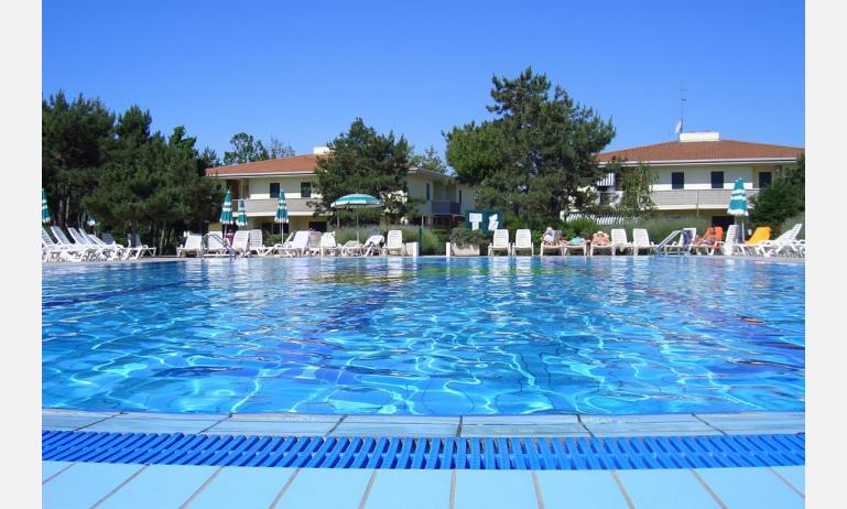 residence LIDO DEL SOLE: piscina