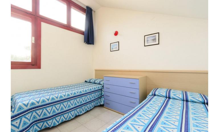 residence HOLIDAY VILLAGE: E9/VSM - camera mansardata (esempio)