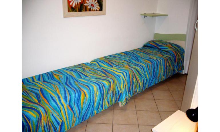 residence TULIPANI: C5 - bedroom (example)