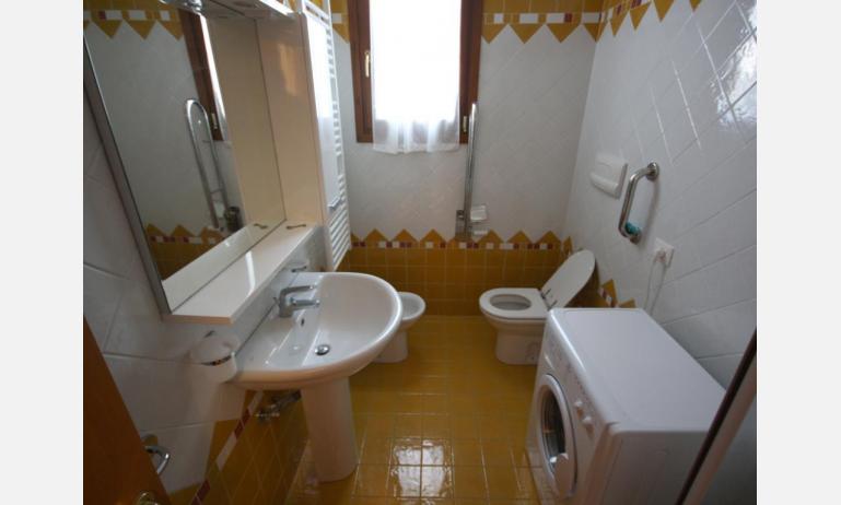 résidence TULIPANI: C5 - salle de bain (exemple)