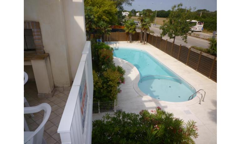 résidence LE PALME: C6/PTX - balcon vue piscine (exemple)