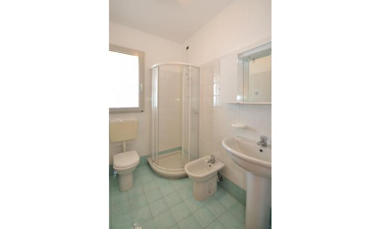 apartments MILLENIUM: C7 - bathroom (example)
