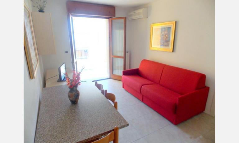appartamenti SAN PIETRO D'ORIO: B4 - soggiorno (esempio)