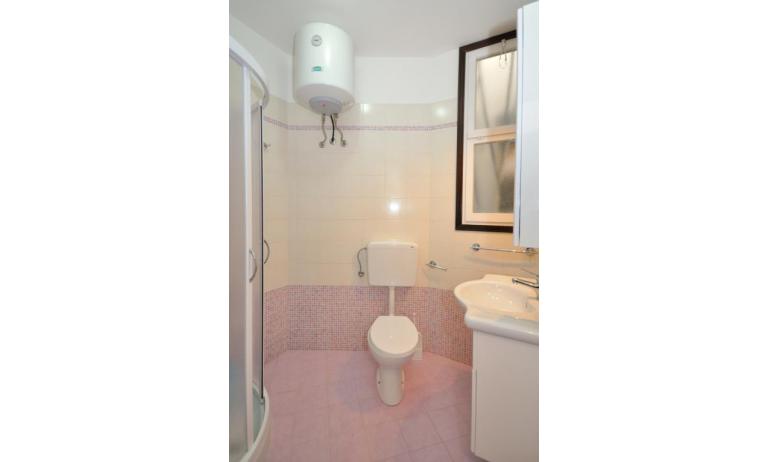 Ferienwohnungen VILLAGGIO TIVOLI: B5 - Badezimmer (Beispiel)