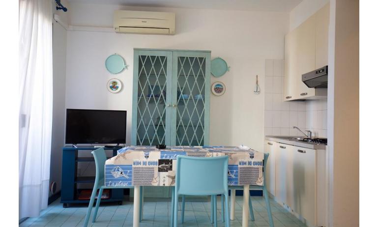 residence SELENIS: B4 - soggiorno (esempio)