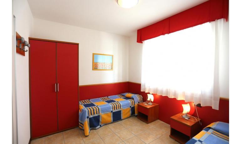 residence LA QUERCIA: C7V - twin room (example)