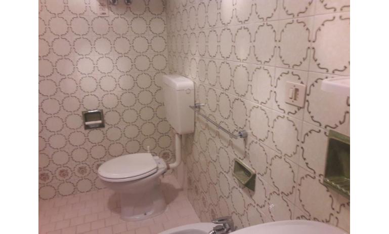 appartament HOLIDAY: A4 - salle de bain (exemple)