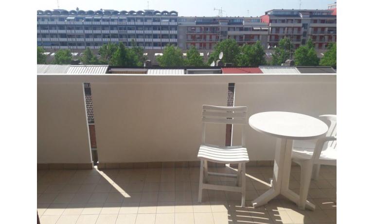 apartments HOLIDAY: A4 - balcony (example)