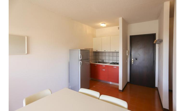 apartments HOLIDAY: B5 - kitchenette (example)
