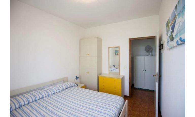 apartments LA ZATTERA: B4 - bedroom (example)