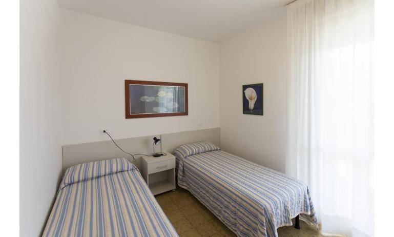 apartments LA ZATTERA: C6 - twin room (example)