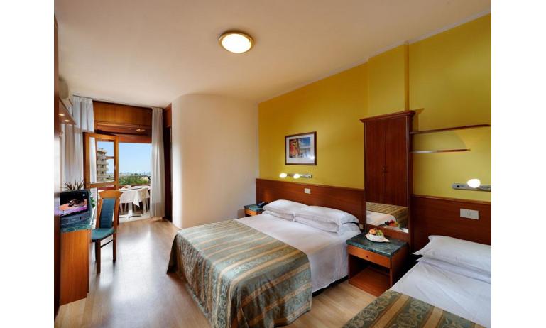 Hotel BEMBO: Standard - Dreibettzimmer (Beispiel)