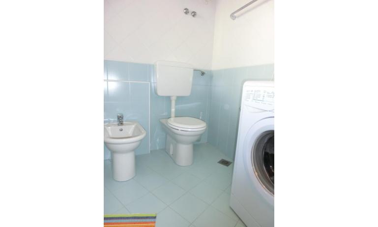 apartments ARGONAUTI: C7/2* - washing machine
