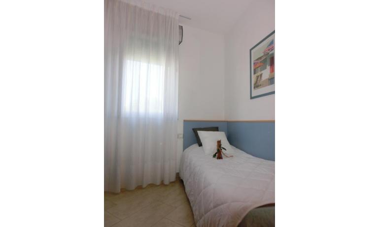 apartments ARGONAUTI: C7/2* - single bedroom (example)