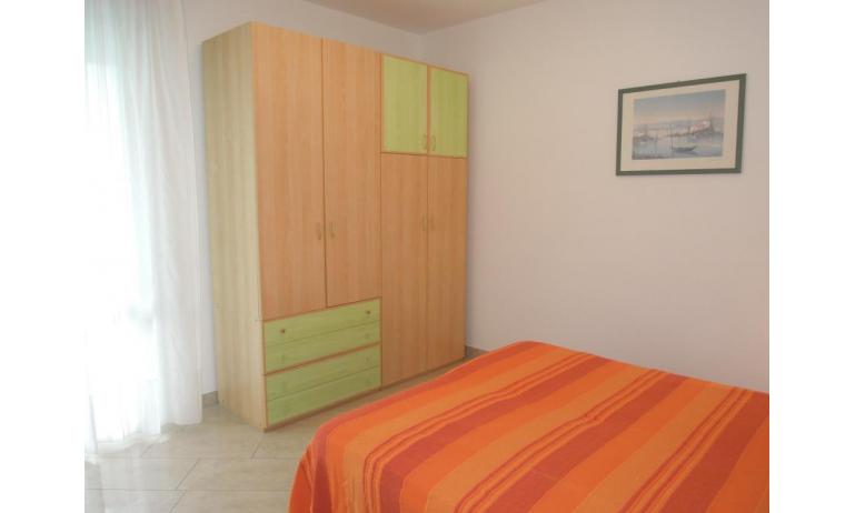 apartments ARGONAUTI: C7/2* - double bedroom (example)