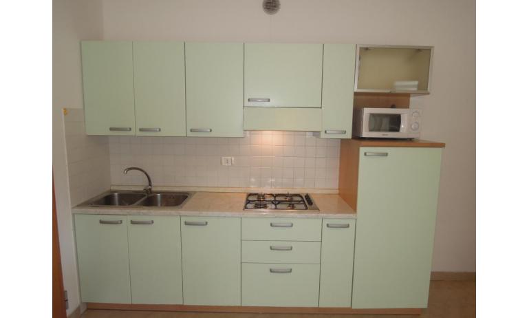 apartments ARGONAUTI: B5* - kitchenette (example)