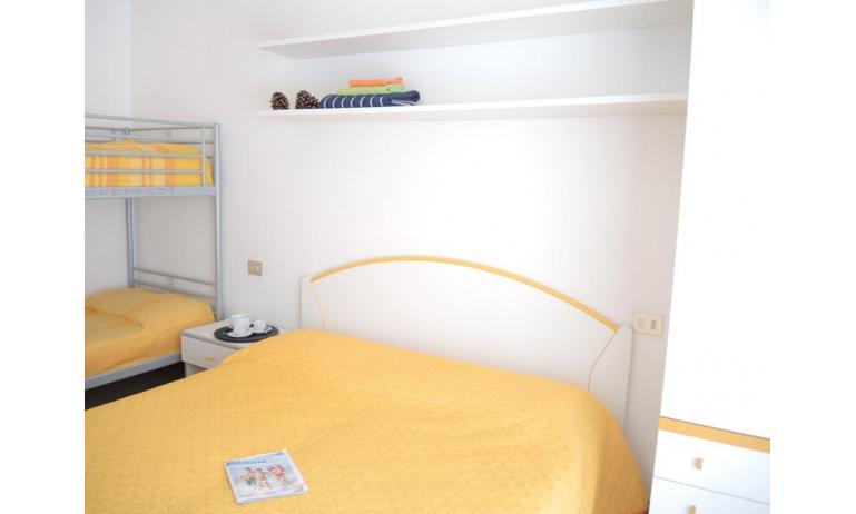Residence ITACA: B6* - Schlafzimmer mit Stockbett (Beispiel)