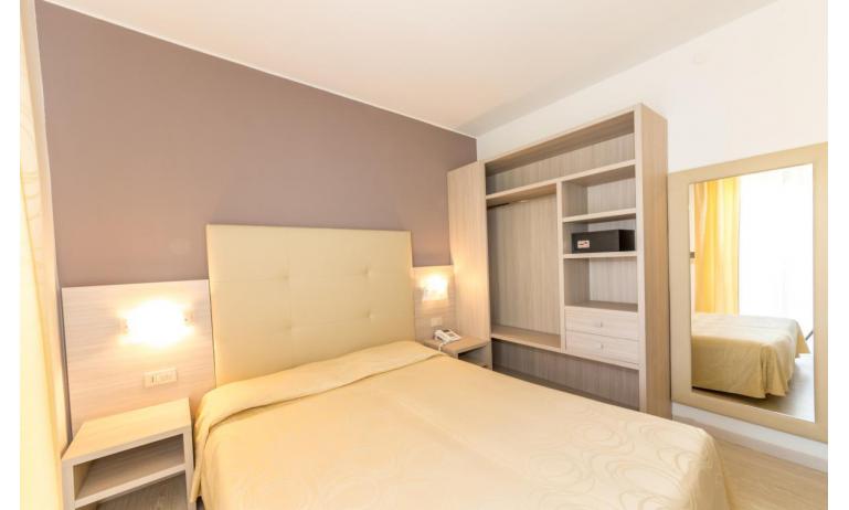 hotel TORINO: Standard - double bedroom (example)