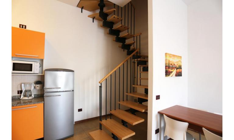 residence ALLE FARNIE: B5V - internal stairs (example)