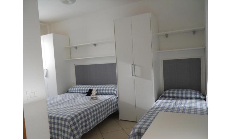 résidence TULIPANO: B5 - chambre à 3 lits (exemple)