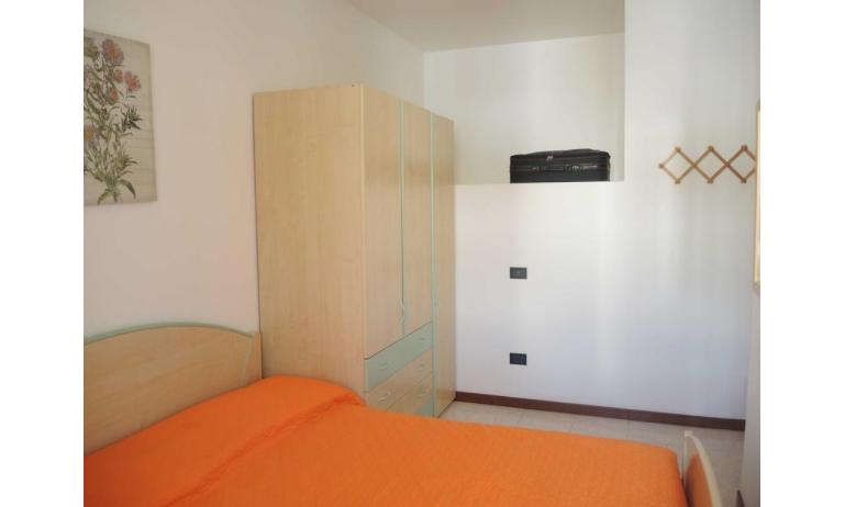 residence LIA: D7* - double bedroom (example)