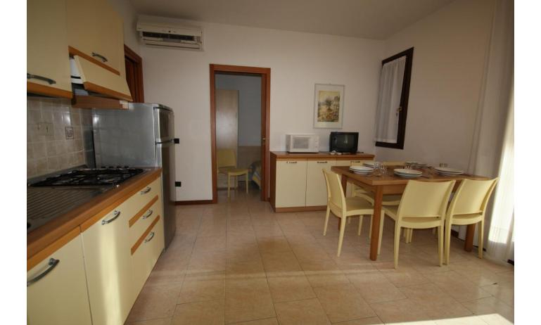 Residence LIA: D7* - Küche (Beispiel)