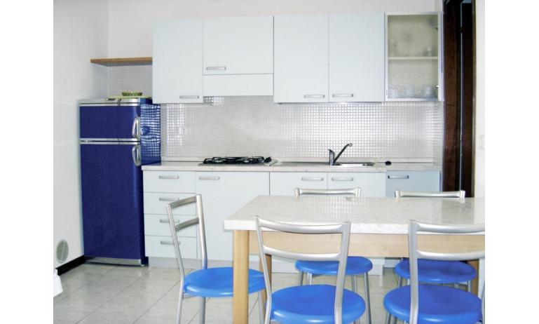 residence LEOPARDI: B5/1* - kitchenette (example)